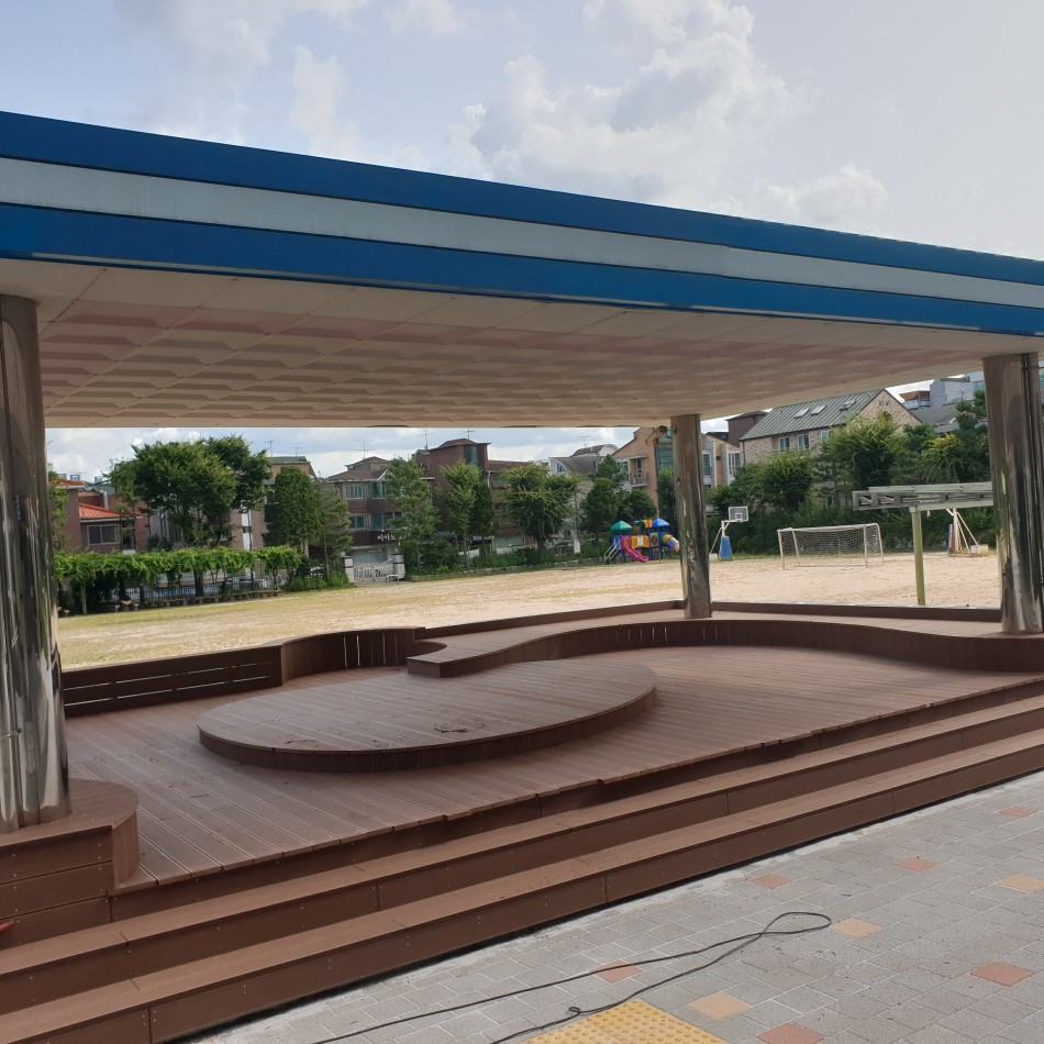 합성목재데크.jpg
