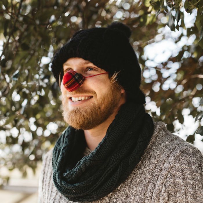 nose-warmers-for-always-cold-people-5bc5d440f139a-png__700.jpg