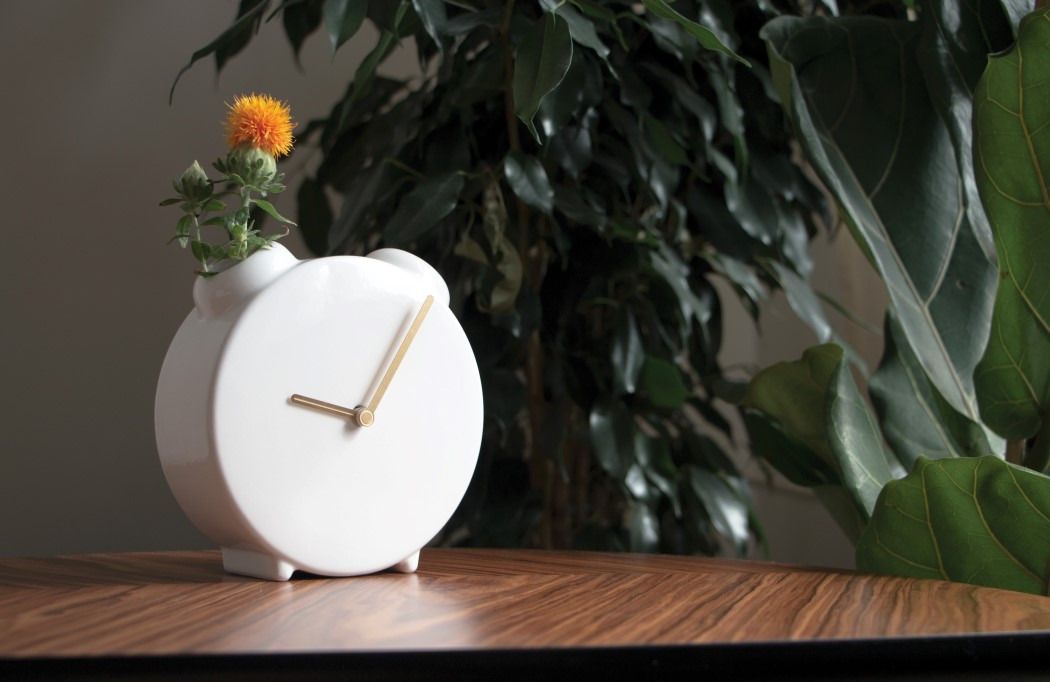 clock_vase_1.jpg