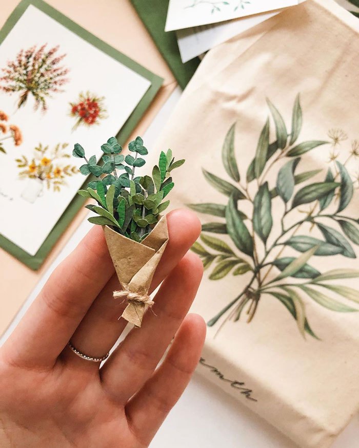 tiny-mini-paper-flower-bouquets-tania-lissova-16-5edf6e813dc6e__700.jpg