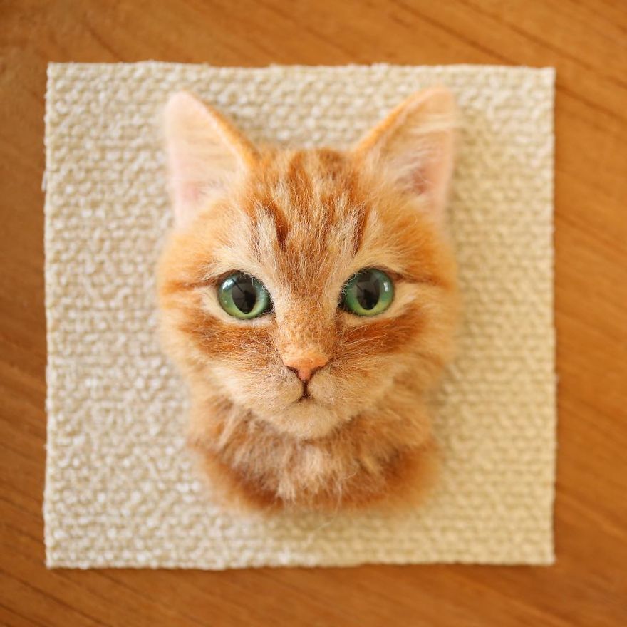 Artist-makes-hyper-realistic-cats-using-felted-wool-and-the-result-is-wonderful-5b51cb56c90b8__880.jpg