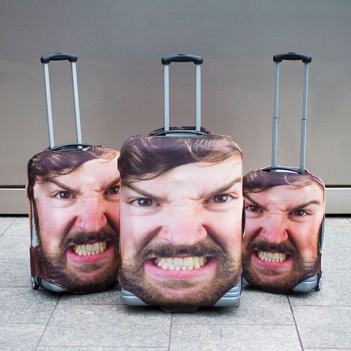 head-case-photo-in-your-face-luggage-covers-firebox-5-59a7bba8c0642__700.jpg