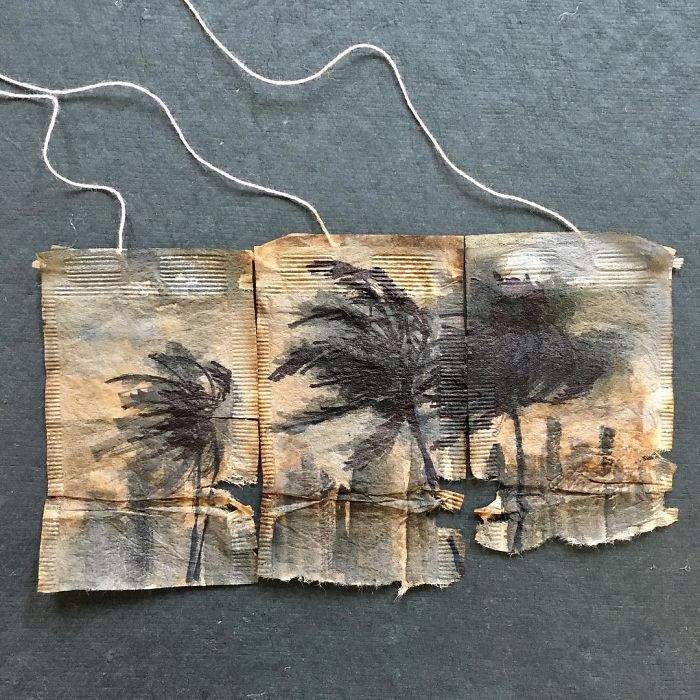 Artist-makes-incredible-mini-paintings-in-tea-bags-and-the-result-is-a-big-work-of-art-5a65b79fd3a9d__700.jpg