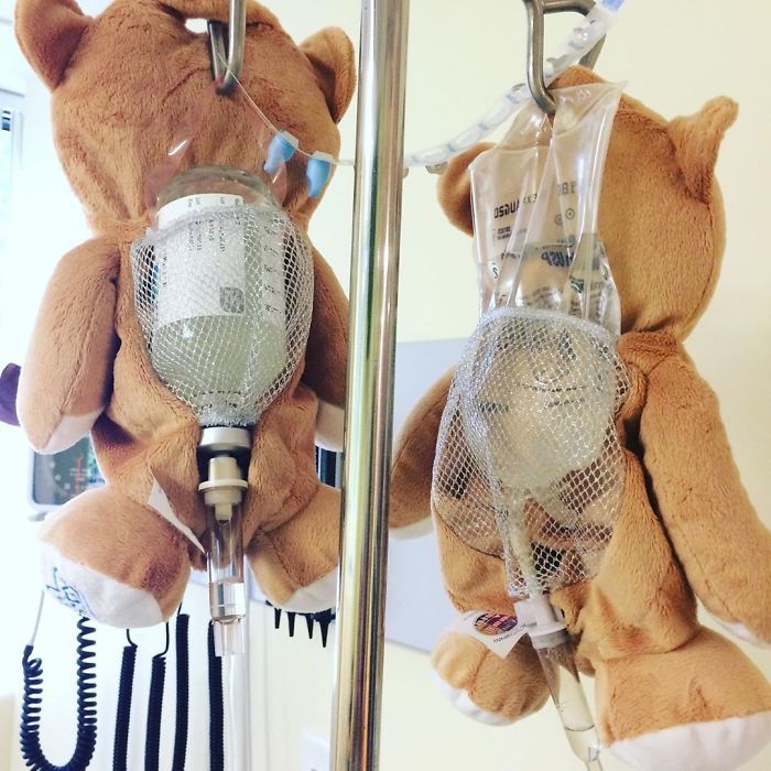 12-year-old-girl-creates-teddy-bear-that-hides-serum-in-hospitals-to-stay-less-scary-for-children-5d12b594c57fd__700.jpg