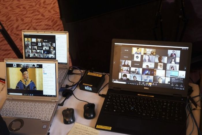 quarantine-covid-19-graduation-bbt-university-japan-7-5e87356287364__700.jpg