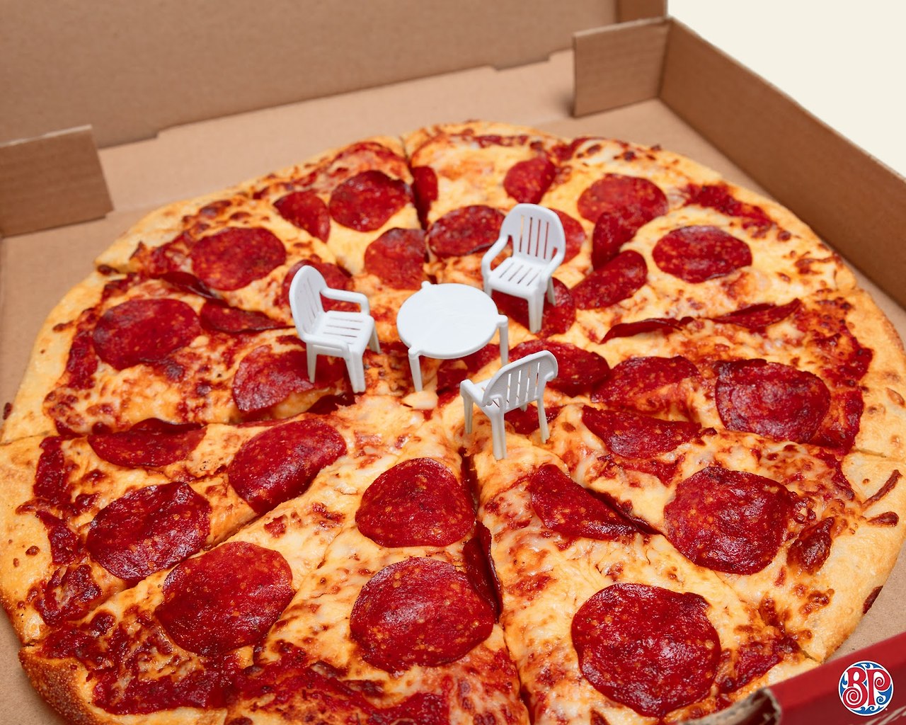 Pizza Patio Set-03.jpg