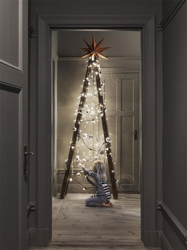 diy-christmas-tree-ideas-42-5c0e569069b7f__605.jpg