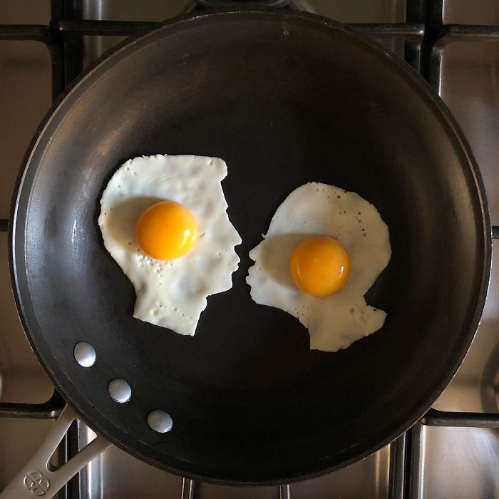 Mexican-artist-turns-eggs-into-amazing-works-of-art-and-youre-sure-to-want-one-of-those-at-breakfast-5a3fa5901a122__700.jpg