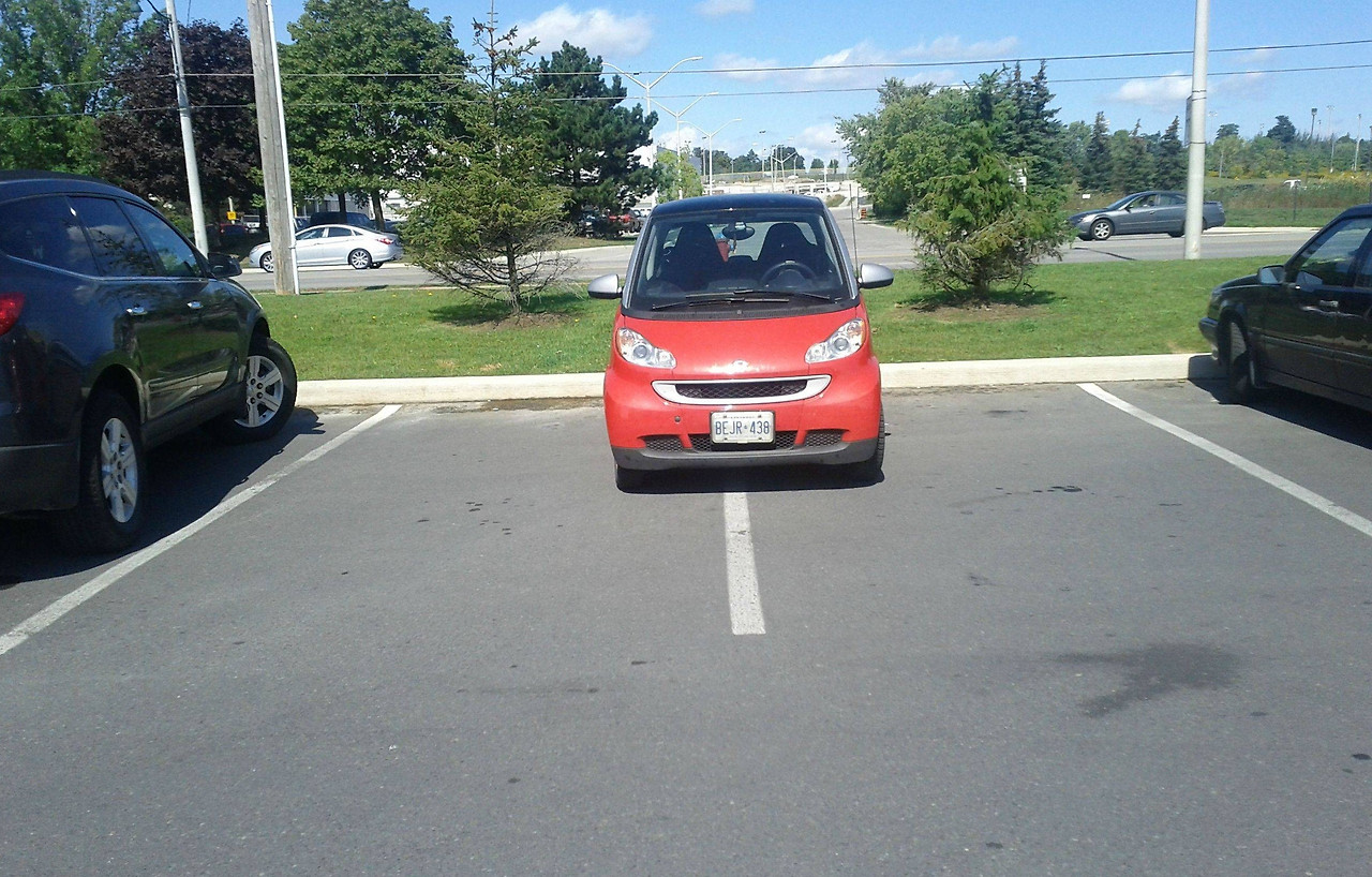 smart-car-parking-two-spaces-e1417193980564.jpg