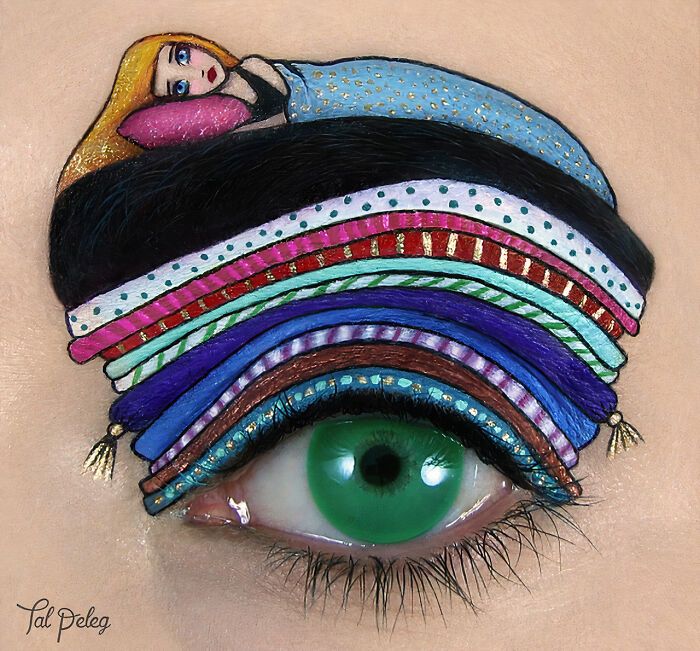 Makeup-artist-uses-her-eyes-as-a-canvas-creating-stunning-art-New-Pics-5fbe2af05b7e3__700.jpg