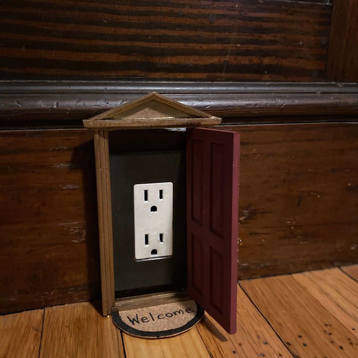 dollhouse-doors-electrical-outlet-covers-diy-2-5ec3c3e39e03e__700.jpg