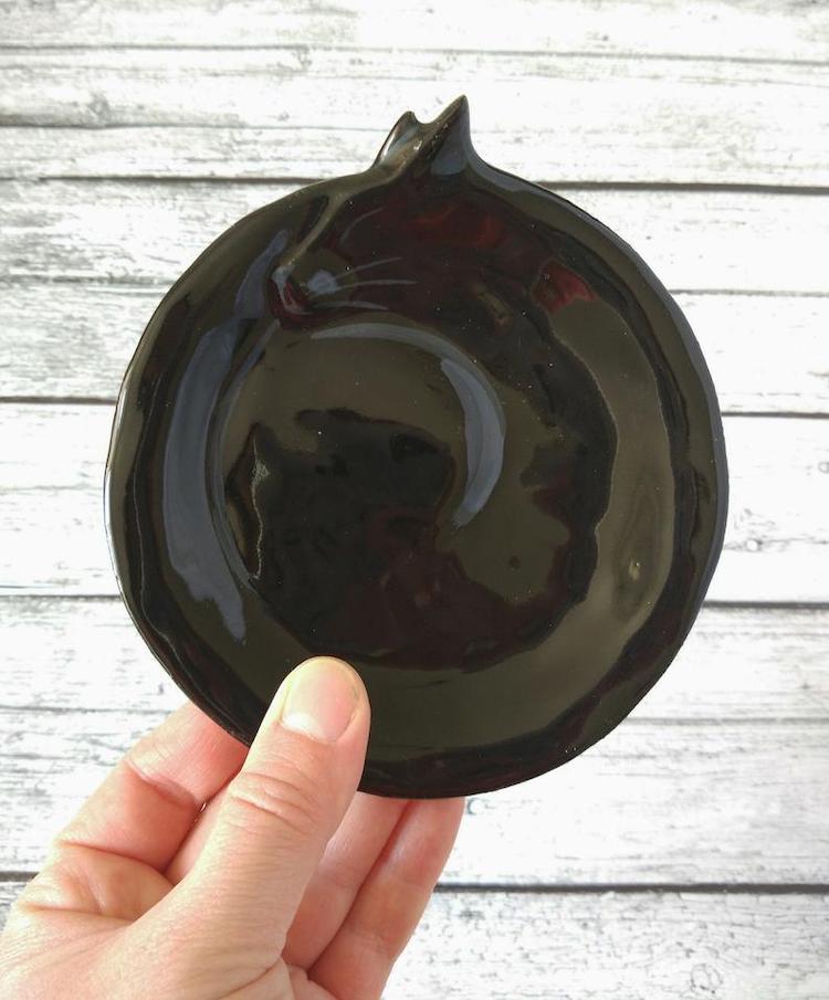 ceramic-cat-plates-taniko-ga-2.jpg