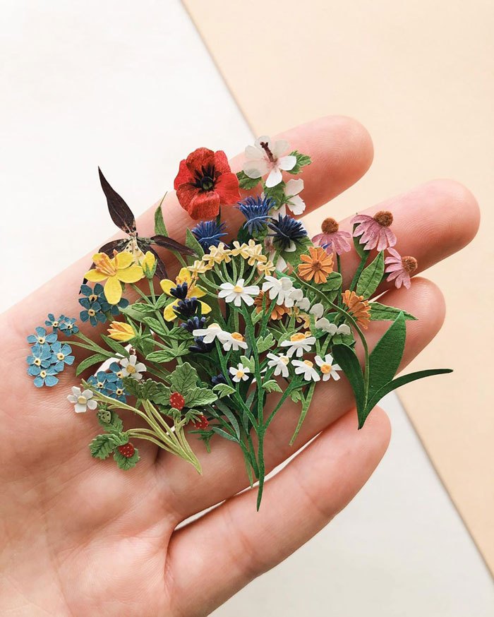 tiny-mini-paper-flower-bouquets-tania-lissova-2-5edf6e6855913__700.jpg
