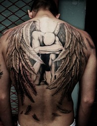 angel-tattoo-men_thumb1.jpg