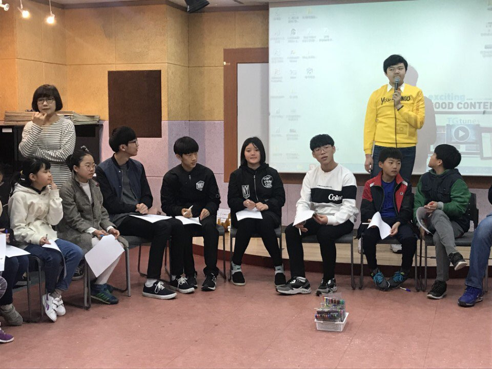 공감혁신부 활동_둘러앉기.jpg