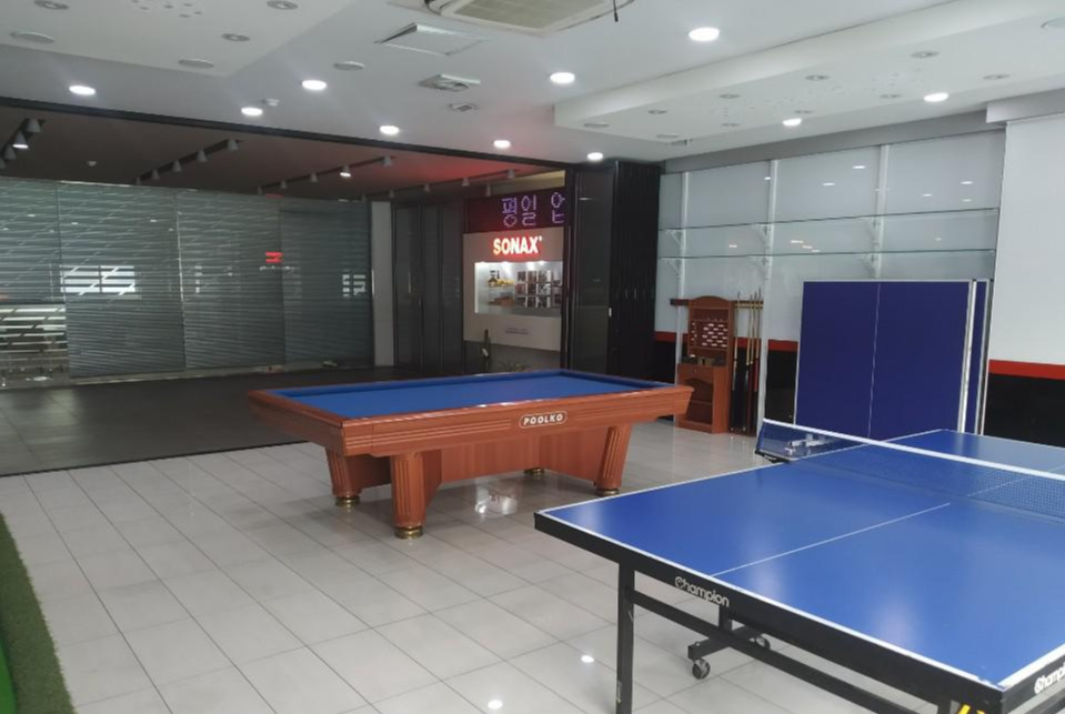 탁구장 디지털 노마드.jpg