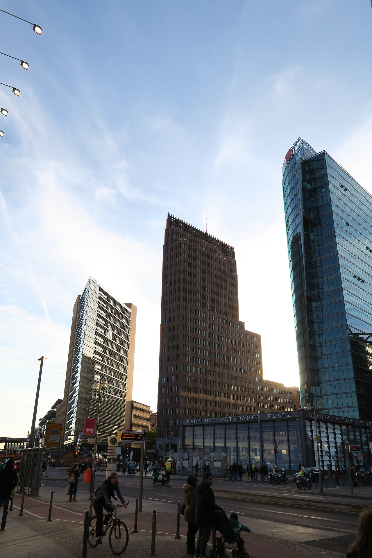 사진 2015. 10. 26. 오후 11 34 11.jpg