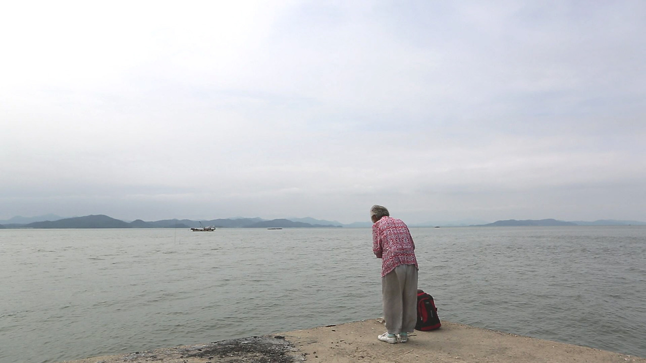 할머니1 바다2.jpg