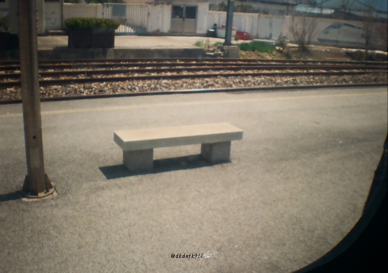 000241560012 복사.jpg