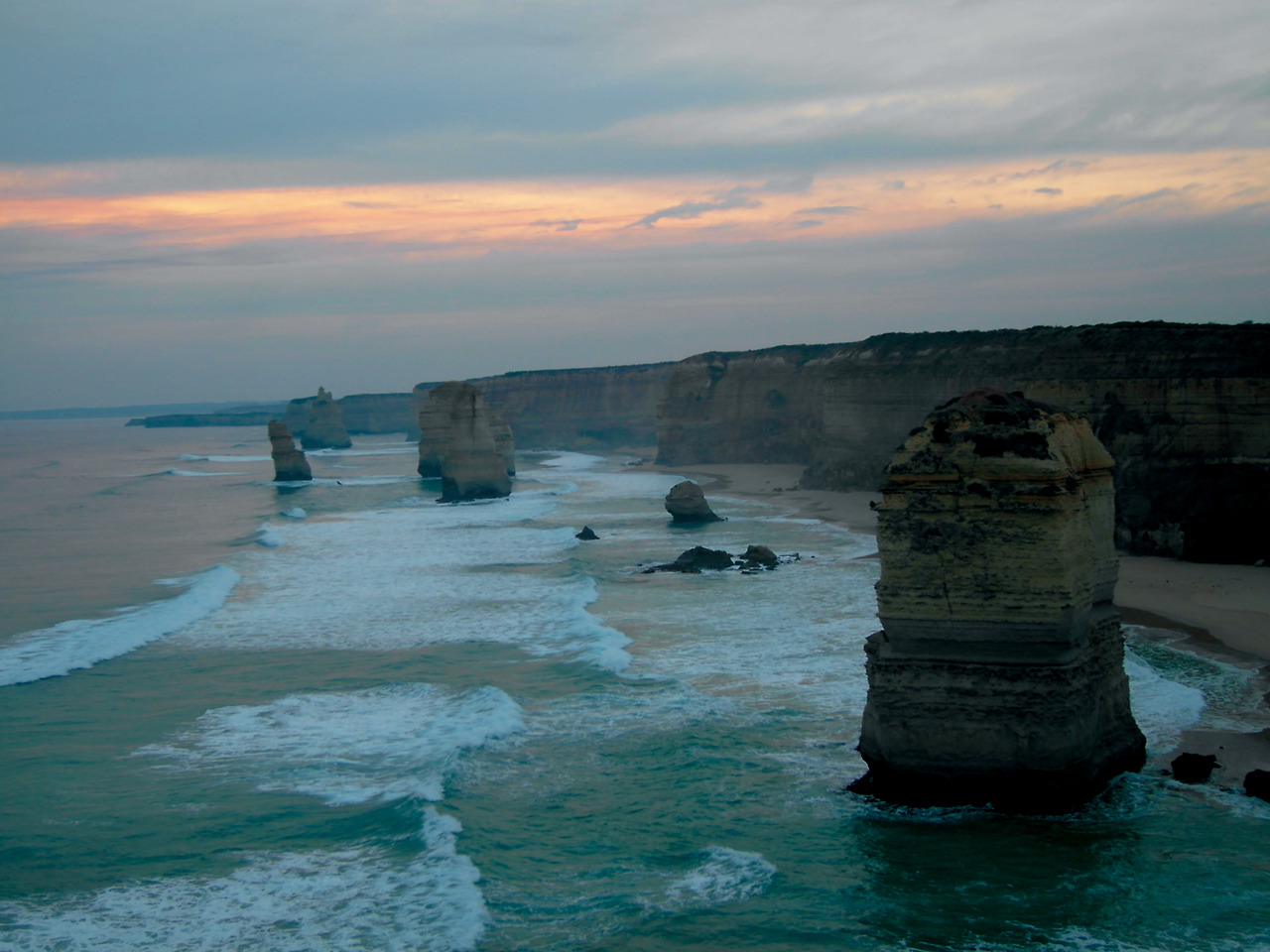 크기변환_1. 부서지는 바위들 - 그레이트 오션로드 (11).jpg