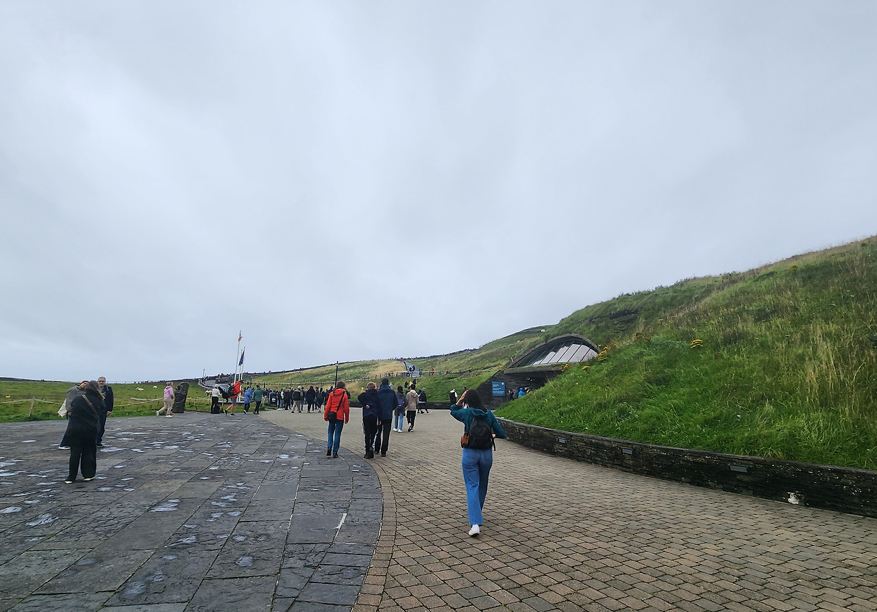 바람을 뚫고.jpg