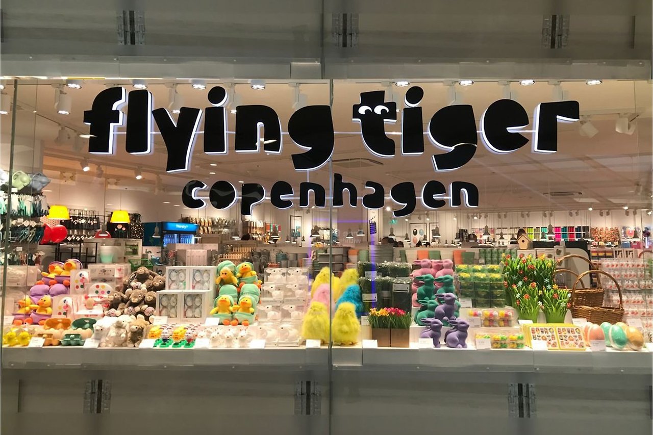 1_Flying-Tiger-Copenhagen.jpg