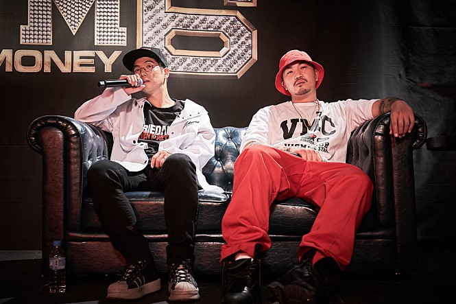 매클과 던밀스.jpg