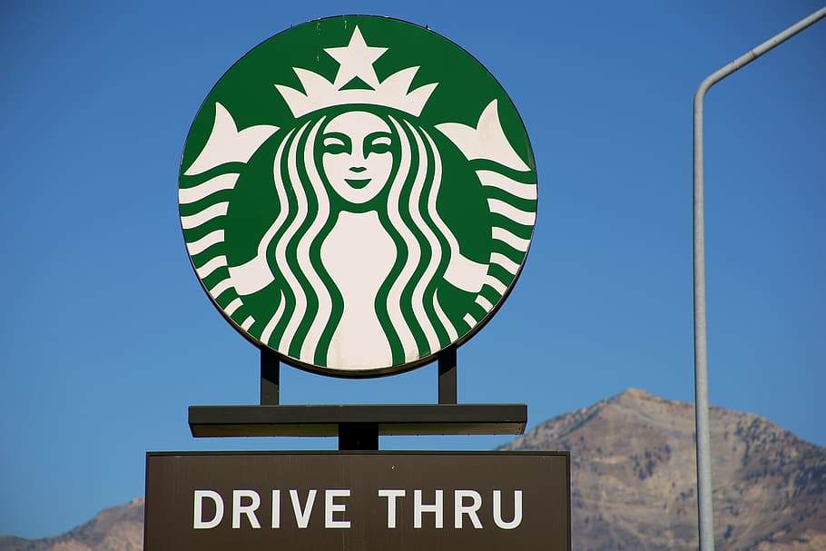starbucks-coffee-green-white.jpg