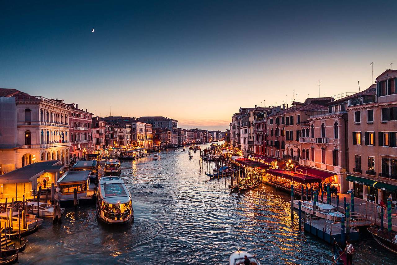 venice-italy-canal-grande-free-photo-2210x1473.jpg