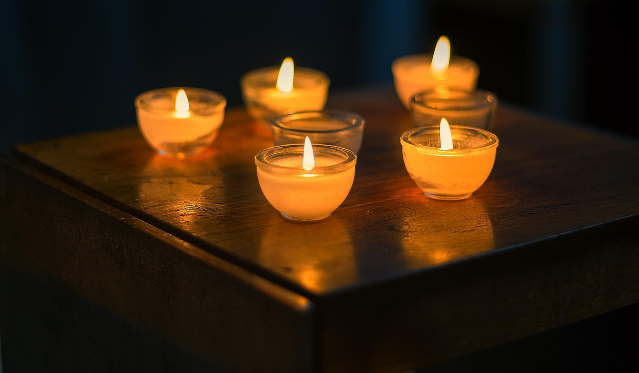 candles-2138132_1280.jpg