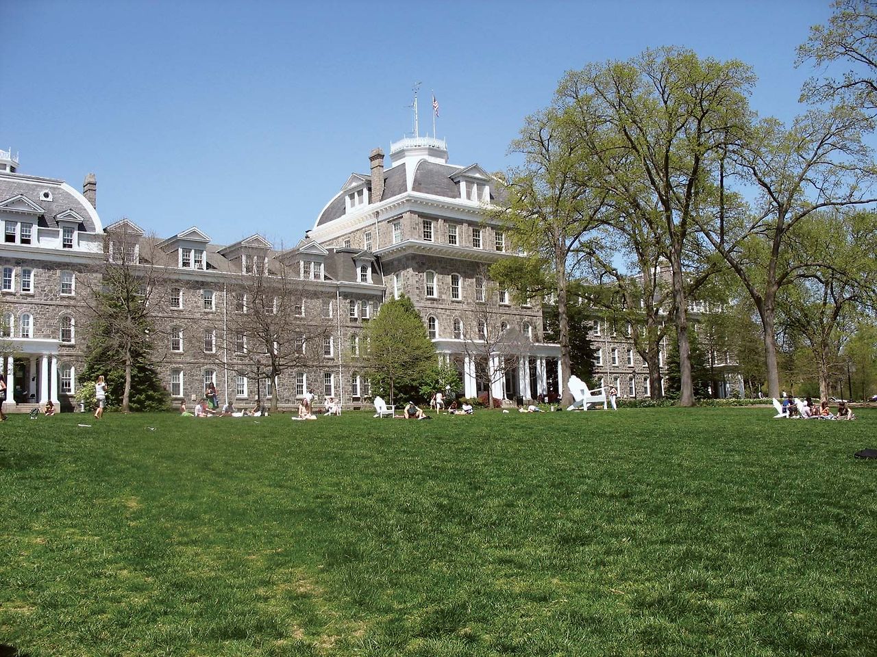Parrish-Hall-Swarthmore-College-Pennsylvania.jpg