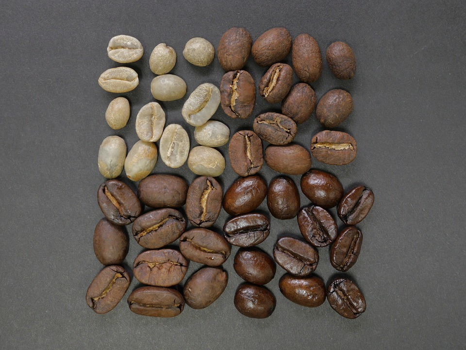 coffee-beans-1082116_960_720.jpg
