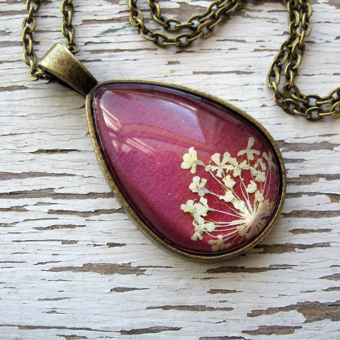 Handmade-Botanical-Jewelry-by-Adrienne-DeLoe-574402866e8bd__700.jpg