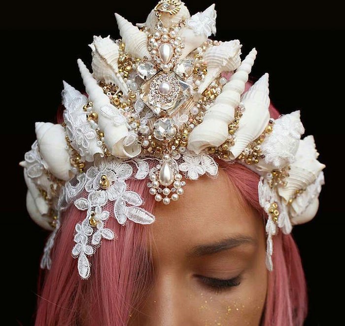 mermaid-seashell-crowns-chelsea-shiels-12.jpg