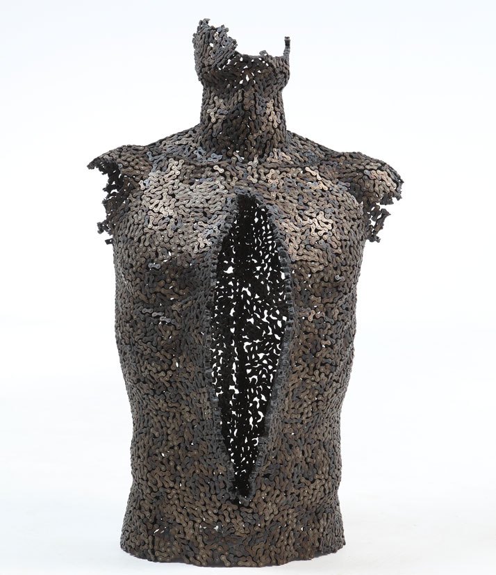 Seo-Young-Deok-incredible-chain-sculptures-yatzer-18.jpg