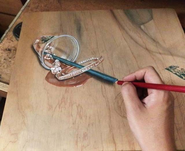 Hyper-Realistic-Drawings-on-Wood-8.jpg