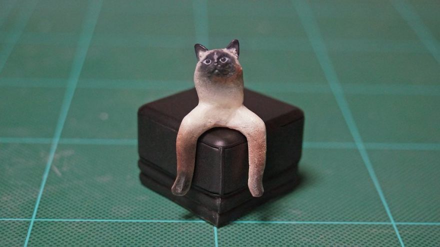 Japanese-artist-turns-animals-that-have-become-famous-on-the-internet-into-sculptures-5bd86abc5a8ef__880.jpg