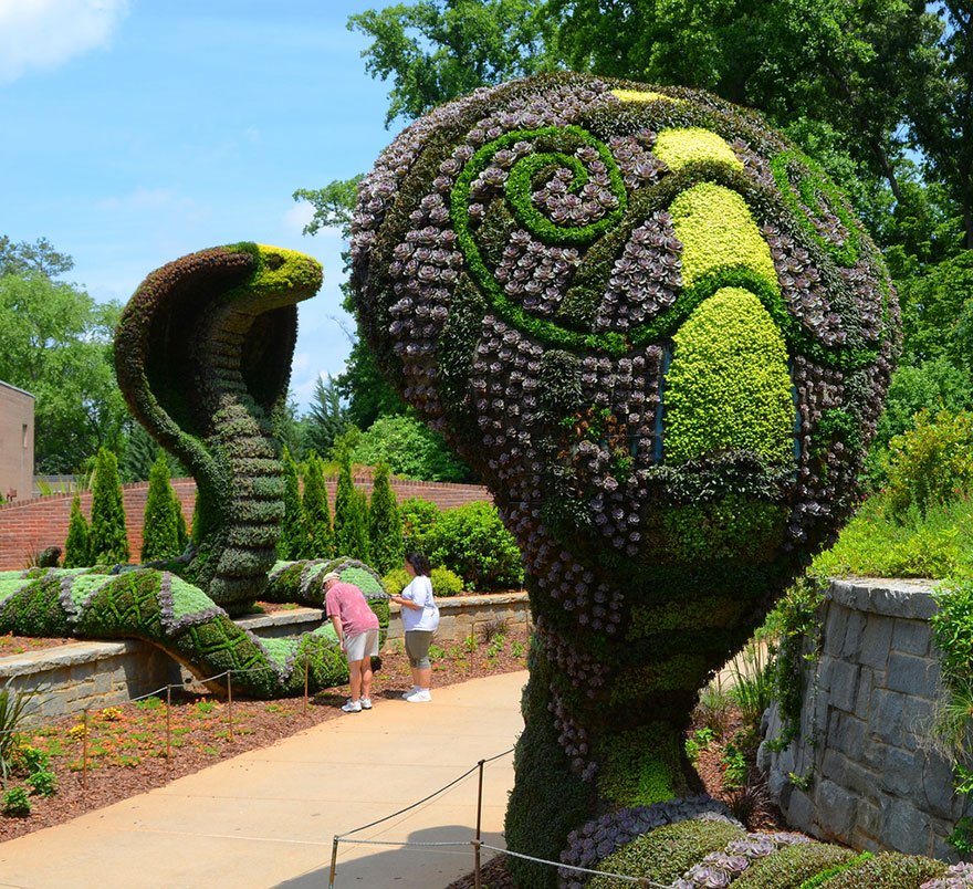 USA-Top-Breathtaking-Scupltures-of-Plant-Giants-at-The-Atlanta-Botanical-Garden-3.jpg