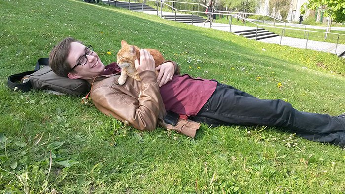 campus-cat-university-cuddles-augsburg-germany-9.jpg
