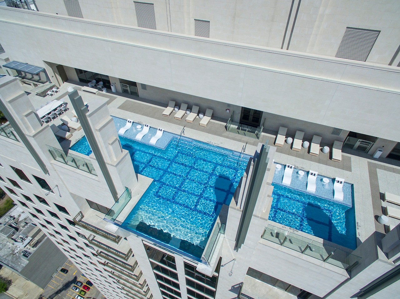 Sky-Pool-Full.jpg