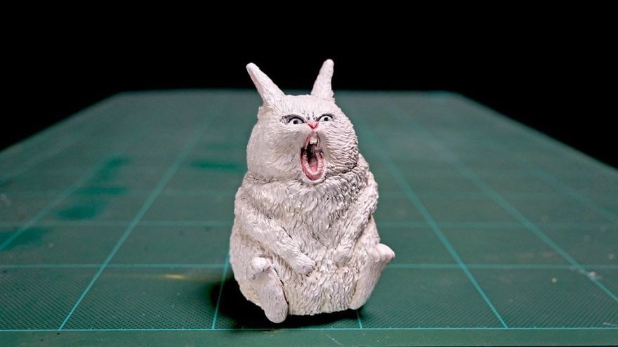 Japanese-artist-turns-animals-that-have-become-famous-on-the-internet-into-sculptures-5bd86b19de737__880.jpg