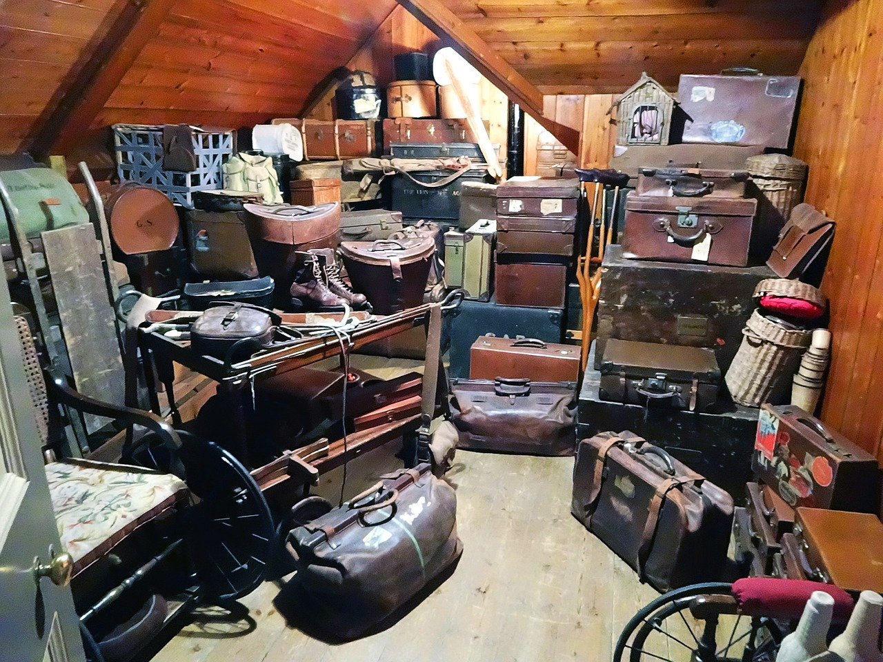 luggage-638376_1280.jpg