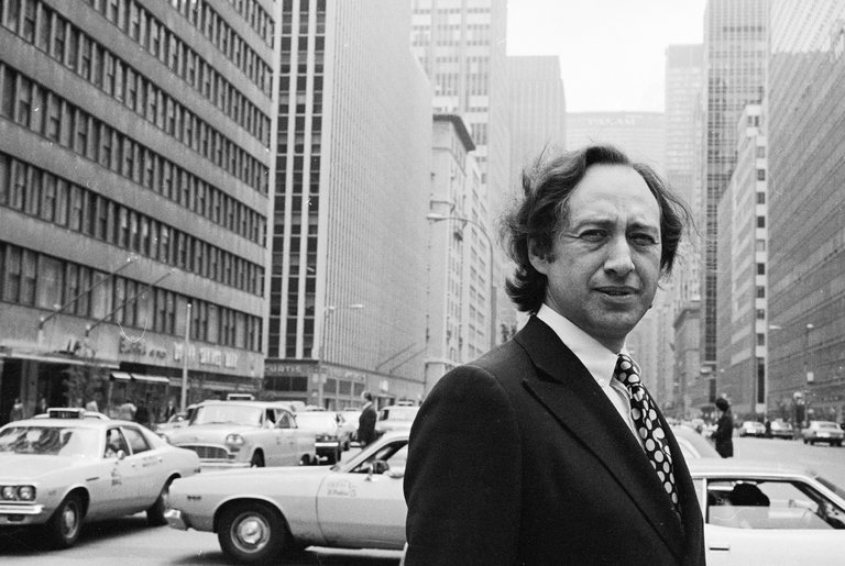 toffler-obit-web03-master768-v3.jpg