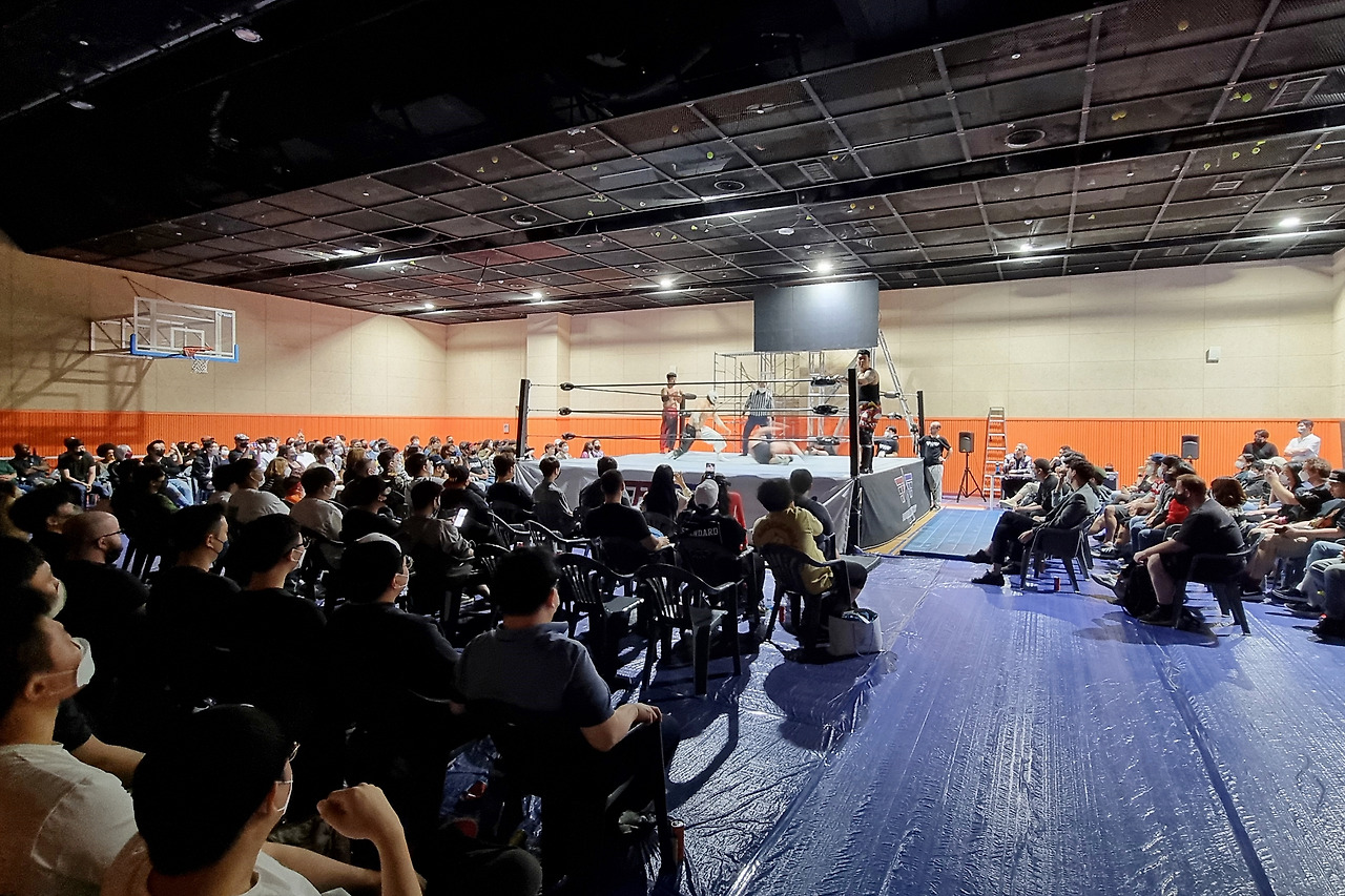 10-1 프로레슬링2(2022년).jpg