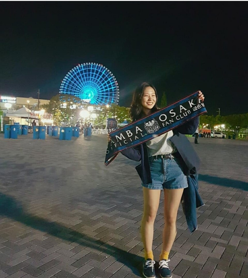 6워홀시절 감바오사카.jpg