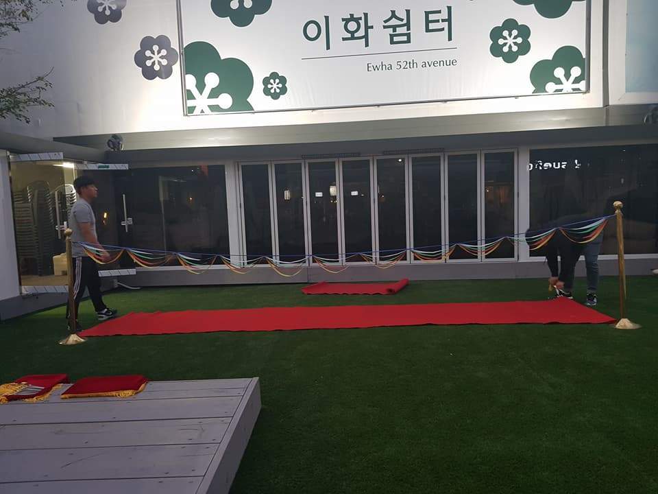 24296348_1595702173801253_5365384158885066636_n - 복사본.jpg