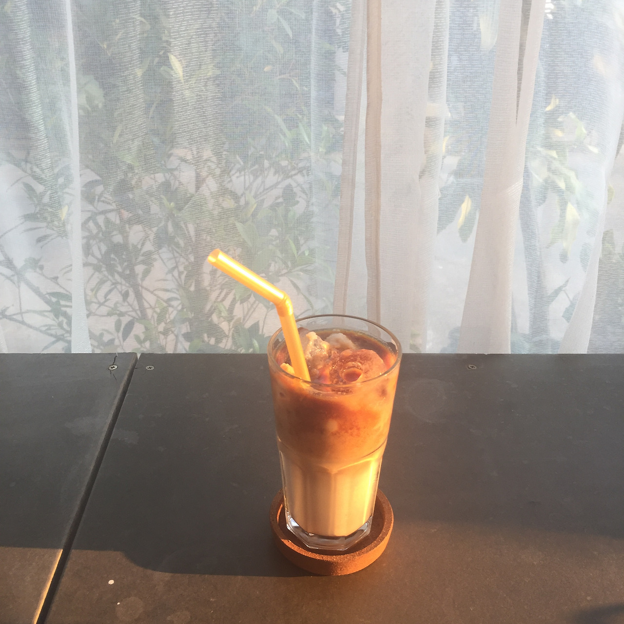 addicted to work_두유라떼_소이라떼.jpg