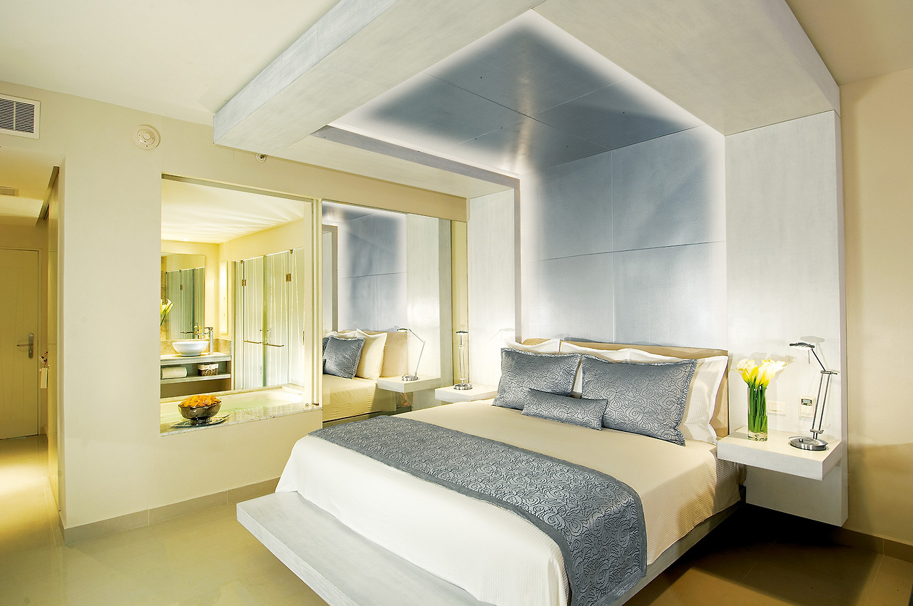 Secrets Silversand.jpg