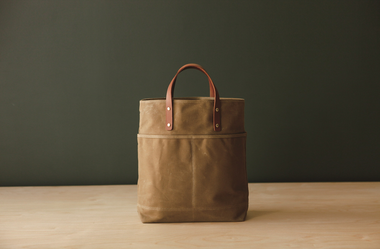 2way tote beige_front-1.jpg