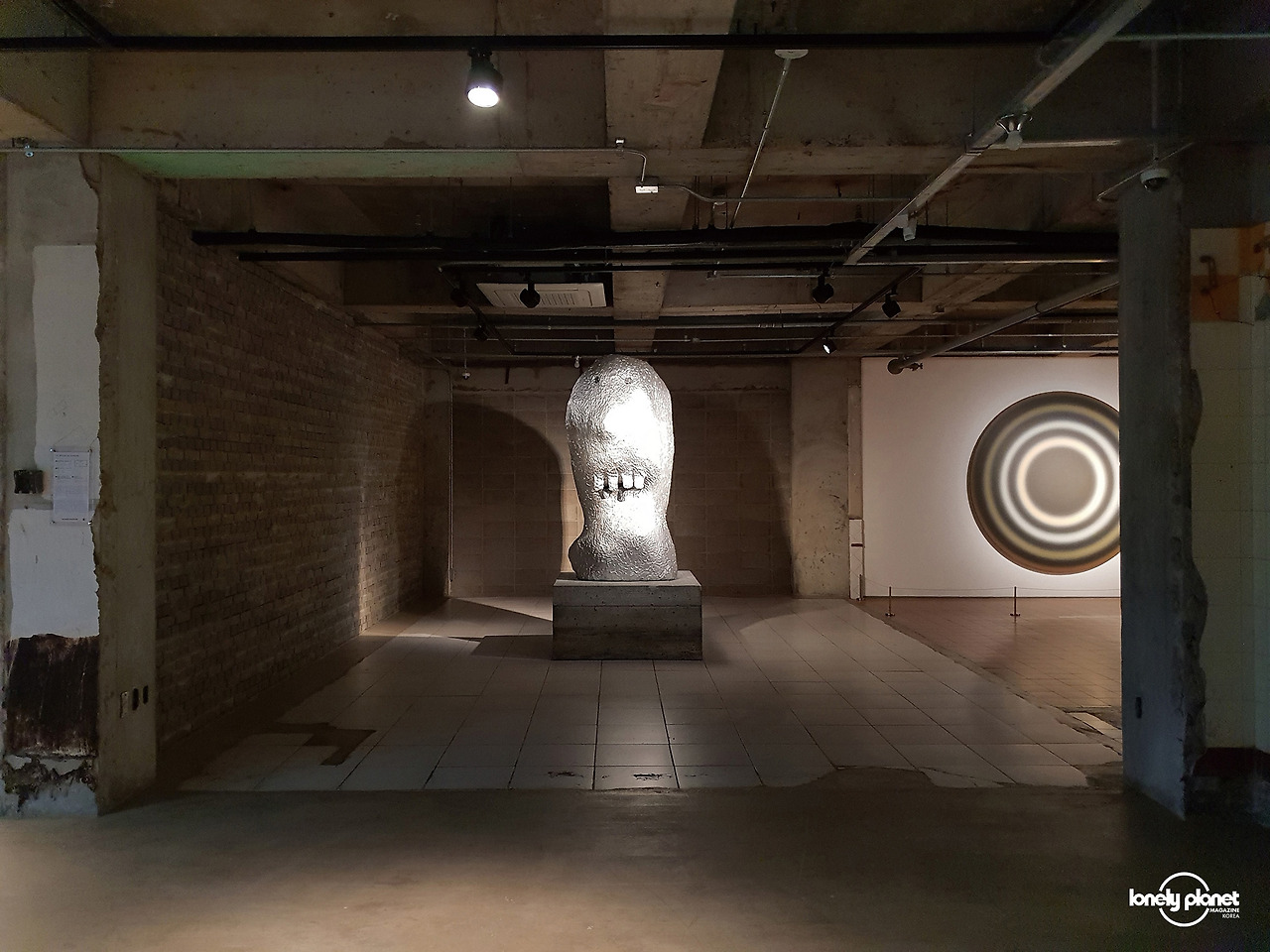 아라리오뮤지엄 탑동시네마 1층 전경_사진제공 아라리오뮤지엄.jpg